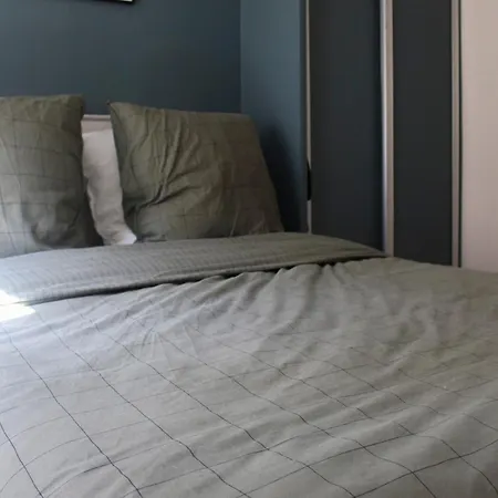 Apartment Pretty Parisian Cocoon In Rue De Levis *